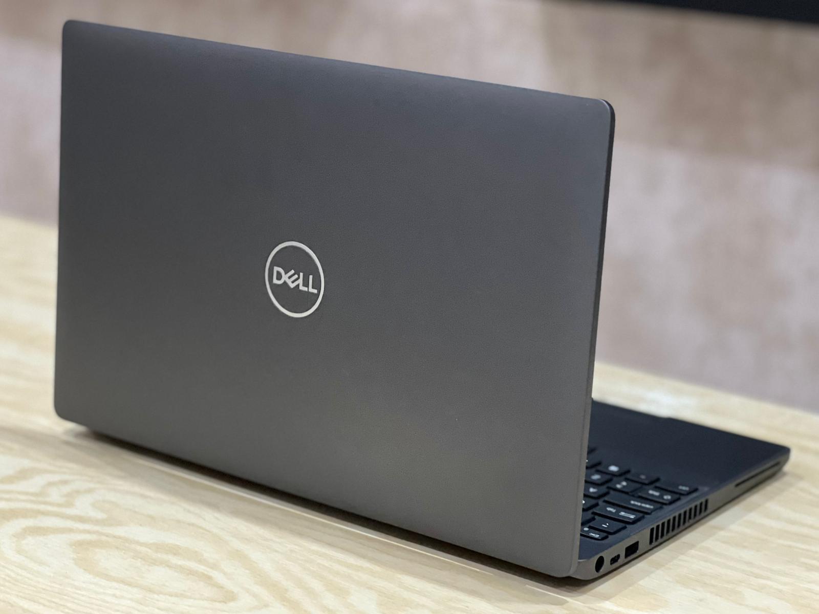 Dell Latitude 5500