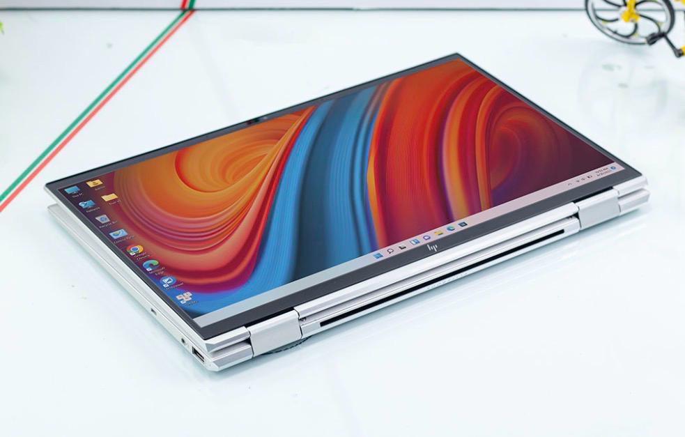 HP Elitebook 1040 (2 in 1 Touch)